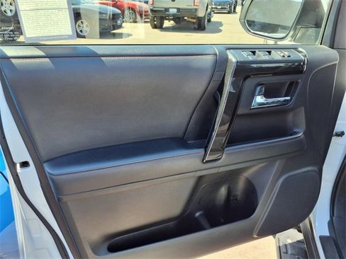 Used 2024 Toyota 4Runner TRD Off-Road image 10