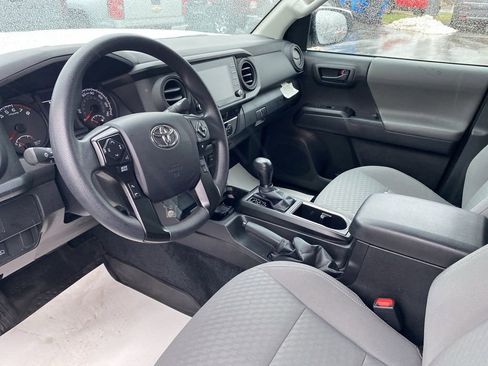 Used 2023 Toyota Tacoma SR image 18