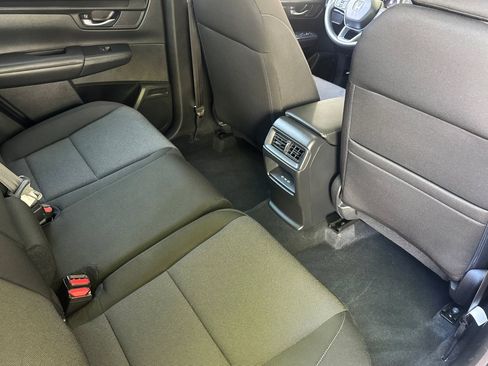 Certified 2024 Honda CR-V EX image 30