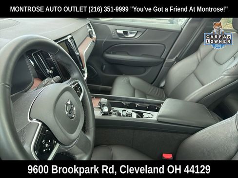 Certified 2025 Volvo V60 B5 Cross Country Plus AWD/4WD image 2