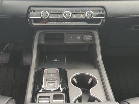 New 2026 Honda Pilot Touring image 19