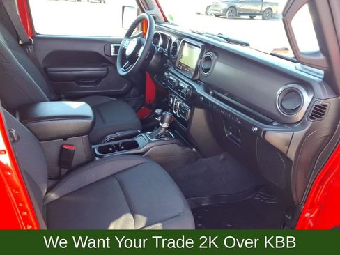 Used 2023 Jeep Wrangler Unlimited w/ 8.4" Radio Group image 26