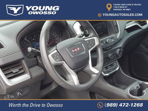 Certified 2023 GMC Terrain SLE w/ Driver Convenience Package FWD image 10