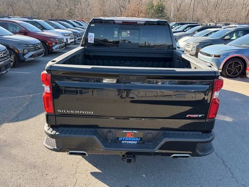 Used 2019 Chevrolet Silverado 1500 RST image 4