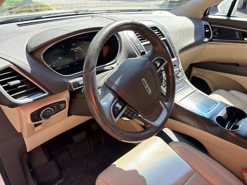 Used 2020 Lincoln Nautilus Reserve w/ Equipment Group 201A AWD/4WD image 18