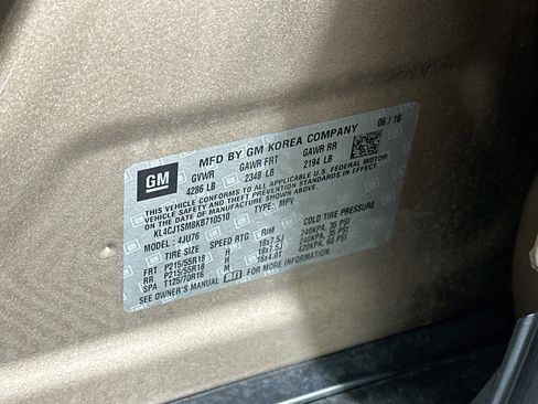 Used 2019 Buick Encore Sport Touring FWD image 12