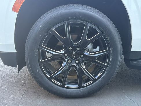 Used 2023 Chevrolet Tahoe RST w/ Sport Performance Package image 11