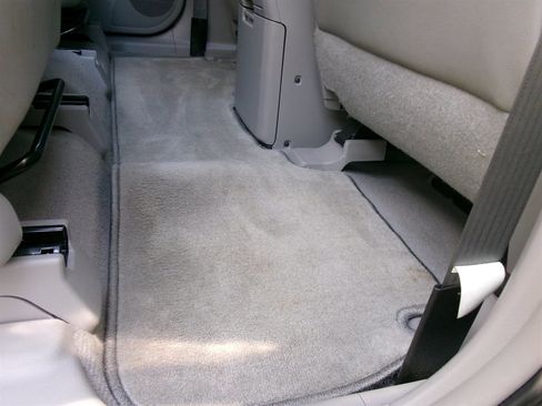 Used 2010 Toyota Highlander Limited image 27