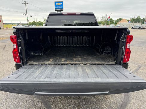 Certified 2022 Chevrolet Silverado 1500 Custom AWD/4WD image 12