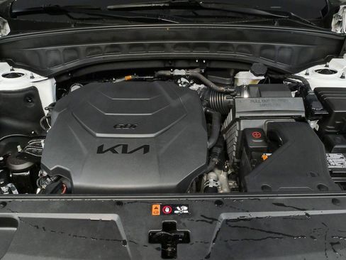 Used 2022 Kia Telluride LX AWD/4WD image 31
