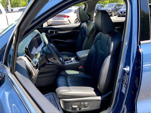 Used 2024 Kia Sorento S w/ Panoramic Sunroof Package FWD image 26
