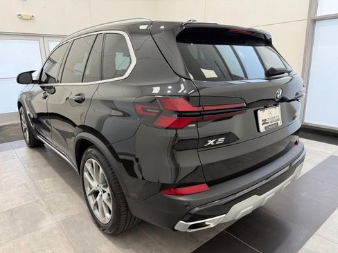 Used 2024 BMW X5 xDrive40i w/ Premium Package AWD/4WD image 4