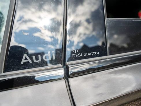 Used 2025 Audi Q7 3.0T Prestige AWD/4WD image 14