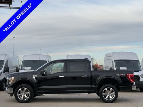 Used 2022 Ford F150 XLT w/ Equipment Group 302A High image 3