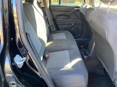 Used 2015 Jeep Patriot Sport image 15