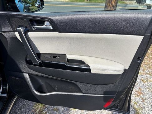 Used 2017 Kia Sportage SX FWD image 15