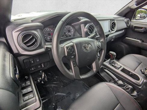 Used 2023 Toyota Tacoma TRD Pro AWD/4WD image 10