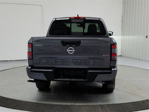 New 2026 Nissan Frontier SV w/ Tow Package image 6