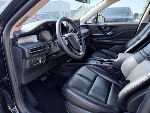 Certified 2024 Lincoln Corsair AWD image 19