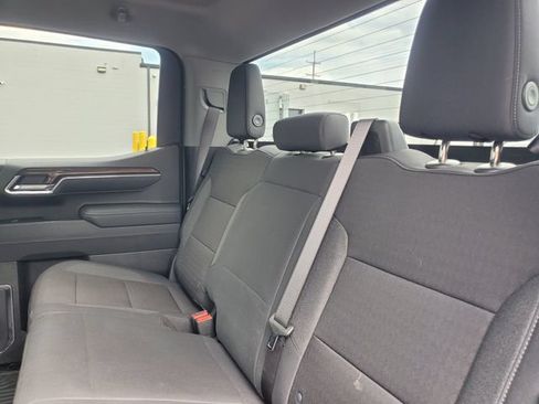 Used 2025 Chevrolet Silverado 1500 LT AWD/4WD image 29