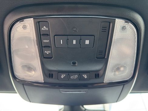 Used 2023 Dodge Durango GT image 54