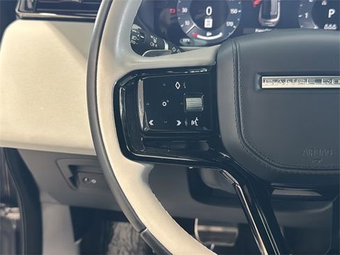 Used 2024 Land Rover Range Rover Velar Dynamic SE image 18