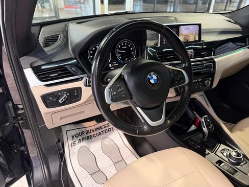 Used 2020 BMW X1 xDrive28i AWD/4WD image 24
