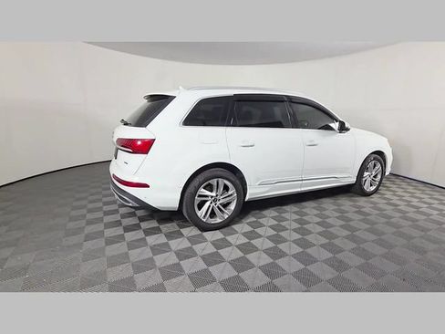 Used 2023 Audi Q7 3.0T Premium Plus AWD/4WD image 39
