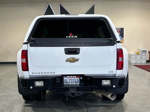 Used 2007 Chevrolet Silverado 3500 LTZ image 8