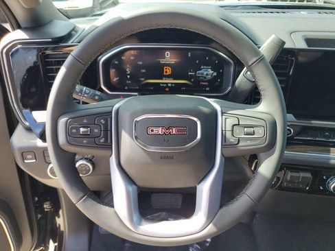 New 2026 GMC Sierra 1500 Elevation image 22