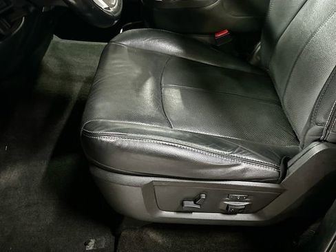 Used 2018 RAM 1500 Laramie image 20