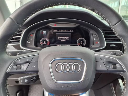 Used 2023 Audi Q8 Premium Plus w/ Premium Plus Package AWD/4WD image 22