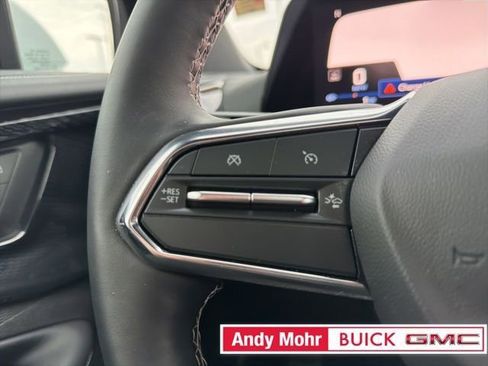 Used 2024 Chevrolet Blazer EV LT image 32