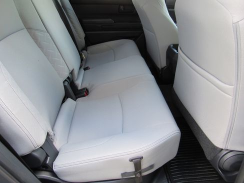 Used 2025 Toyota Tacoma SR5 image 22