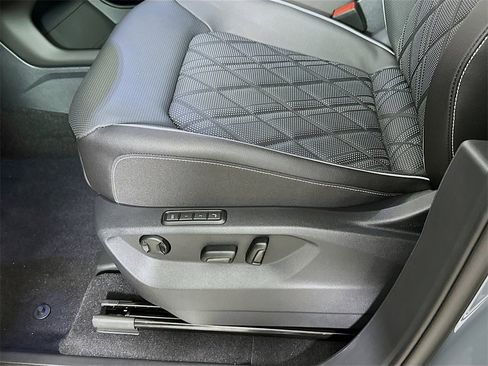 New 2026 Volkswagen Atlas SEL Premium R-Line image 9