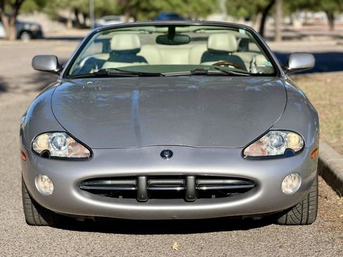 Used 2001 Jaguar XK8 Convertible RWD image 8