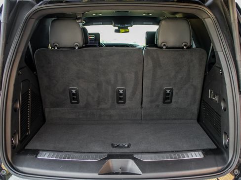 Used 2024 GMC Yukon Denali AWD/4WD image 27