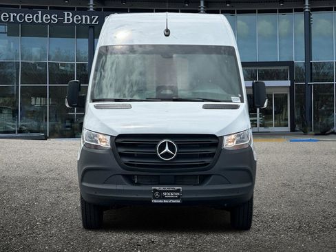 New 2025 Mercedes-Benz Sprinter 3500 image 9