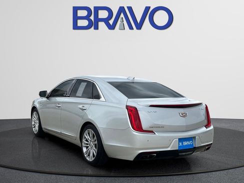 Used 2019 Cadillac XTS Luxury image 7