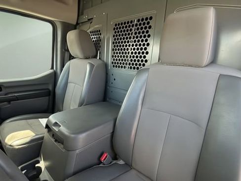Used 2021 Nissan NV 2500 SV image 19