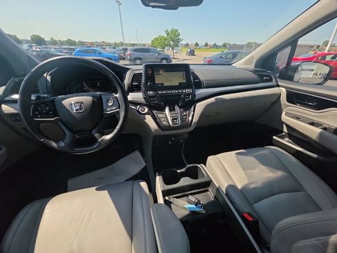 Used 2023 Honda Odyssey Touring image 24