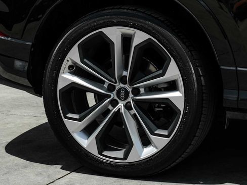 Used 2019 Audi Q3 2.0T Premium Plus w/ Premium Plus Package AWD/4WD image 49
