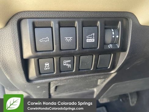 Used 2021 Subaru Ascent Touring w/ Popular Package #2 AWD/4WD image 19