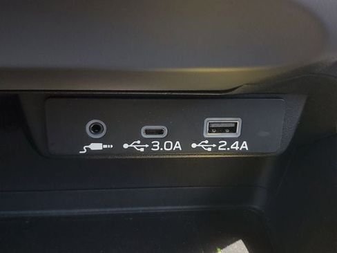 Certified 2025 Subaru Crosstrek 2.5i Limited w/ Crosstrek Mirror Package AWD/4WD image 28