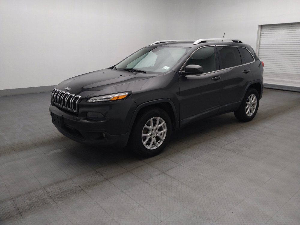 Used 2015 Jeep Cherokee Latitude AWD/4WD image 2