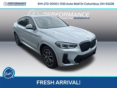 Used 2023 BMW X4 xDrive30i w/ M Sport Package AWD/4WD image 1