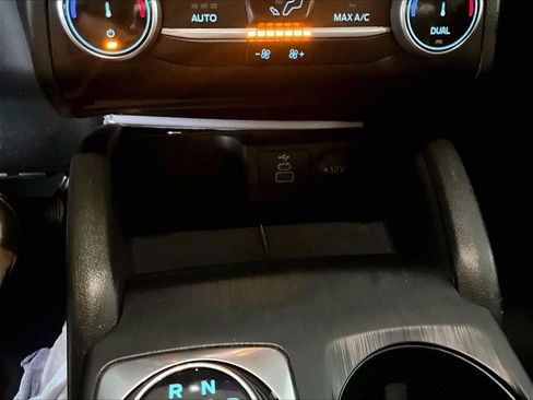 Used 2025 Ford Escape ST-Line image 26