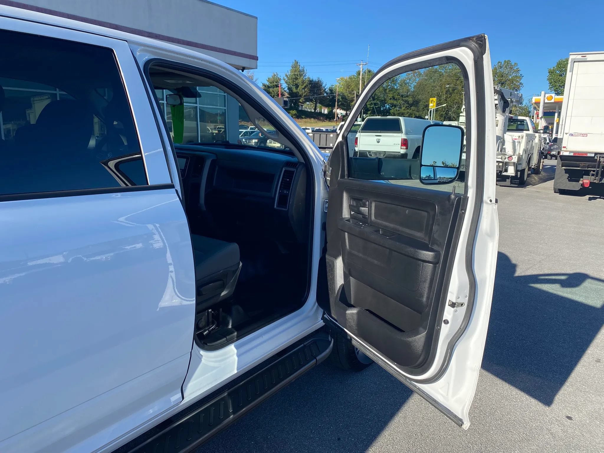 Used 2017 RAM 3500 Tradesman w/ Popular Equipment Group AWD/4WD image 21