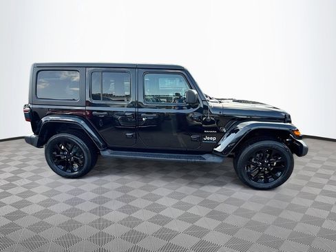 Used 2023 Jeep Wrangler Unlimited Sahara w/ Cold Weather Group image 5