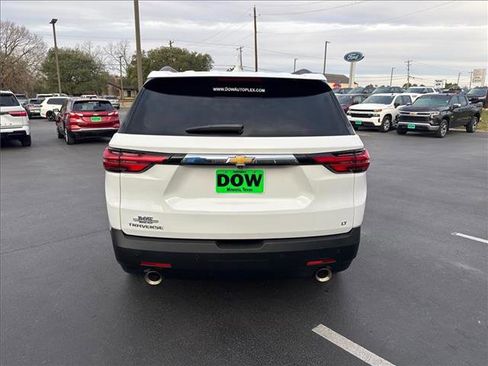Used 2022 Chevrolet Traverse LT image 9